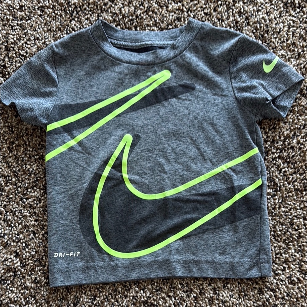 Nike Gray and Green Short Sleeve Tee with Oversized Swoosh